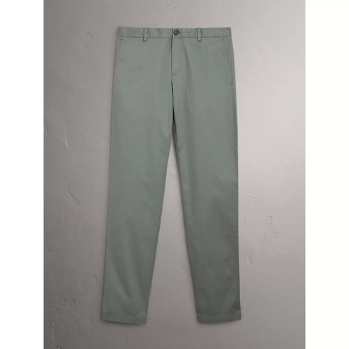 如何拍攝高級感的服裝產品圖