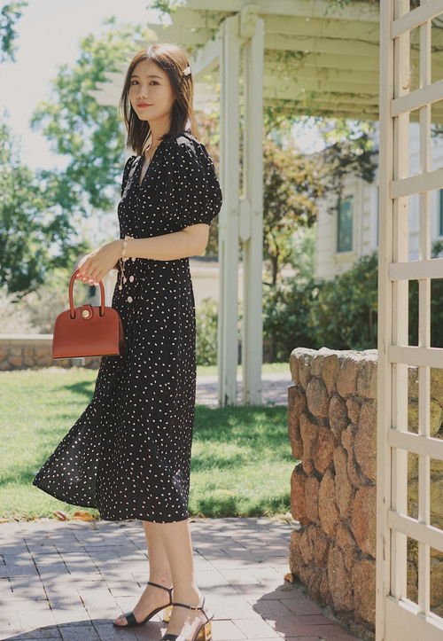 夏季服裝款式這么多,只要擁有這幾款單品,讓你不再為穿搭而發(fā)愁